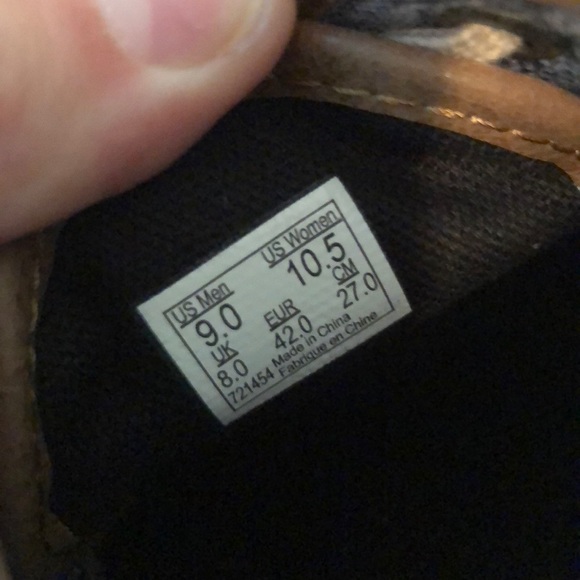 tan vans size 9(men’s) 10.5(women’s) - Picture 3 of 4